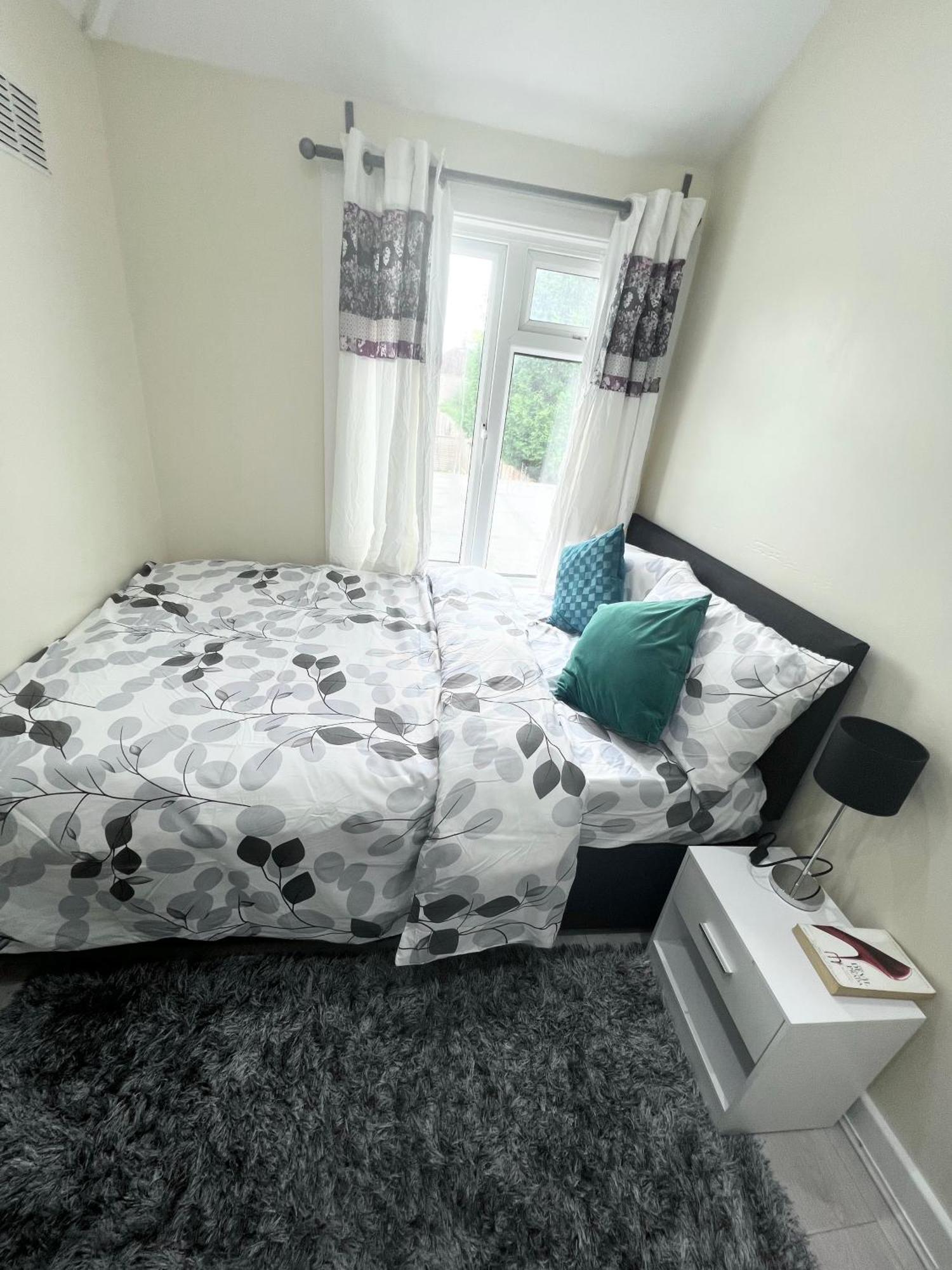 Cosy Private Flat In London, Free Parking On Premise Carshalton Exterior foto